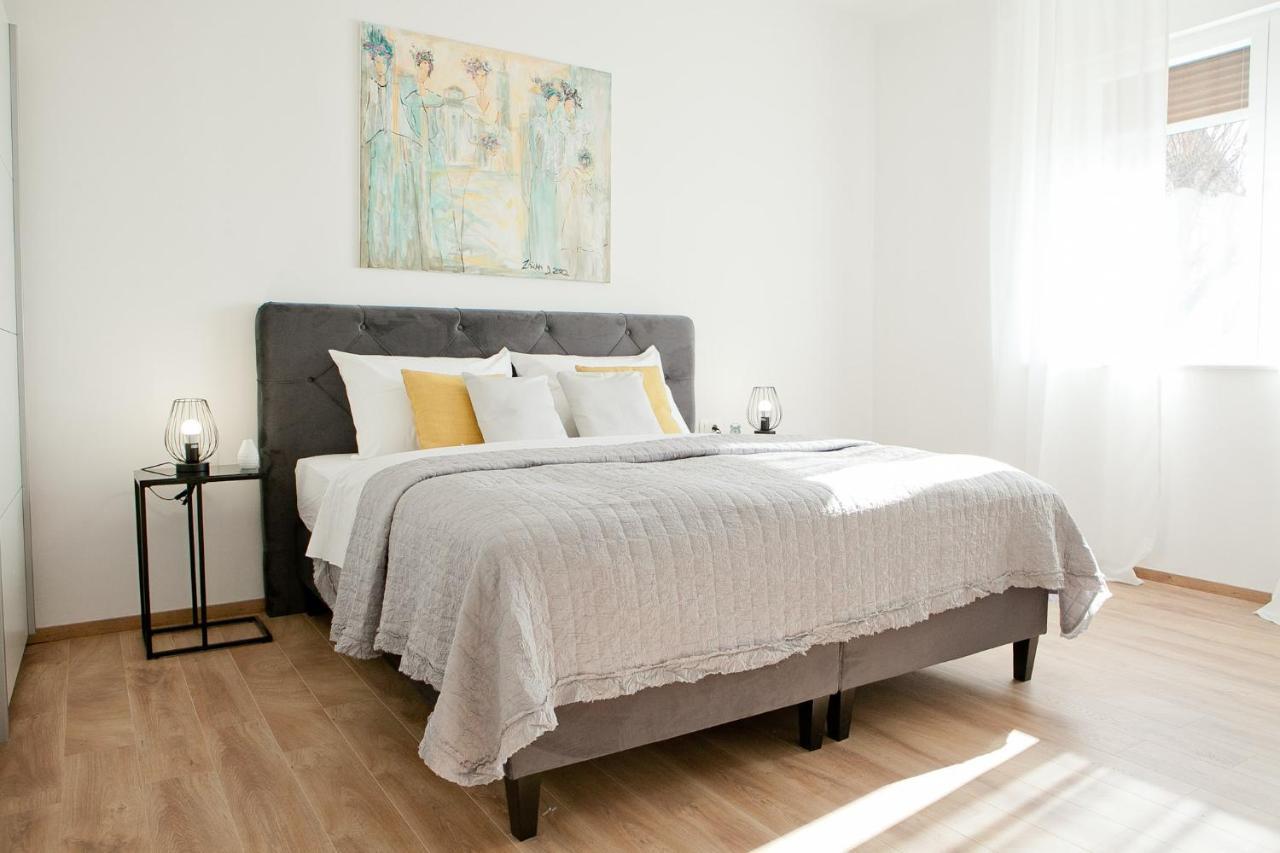 Apartment Mila *